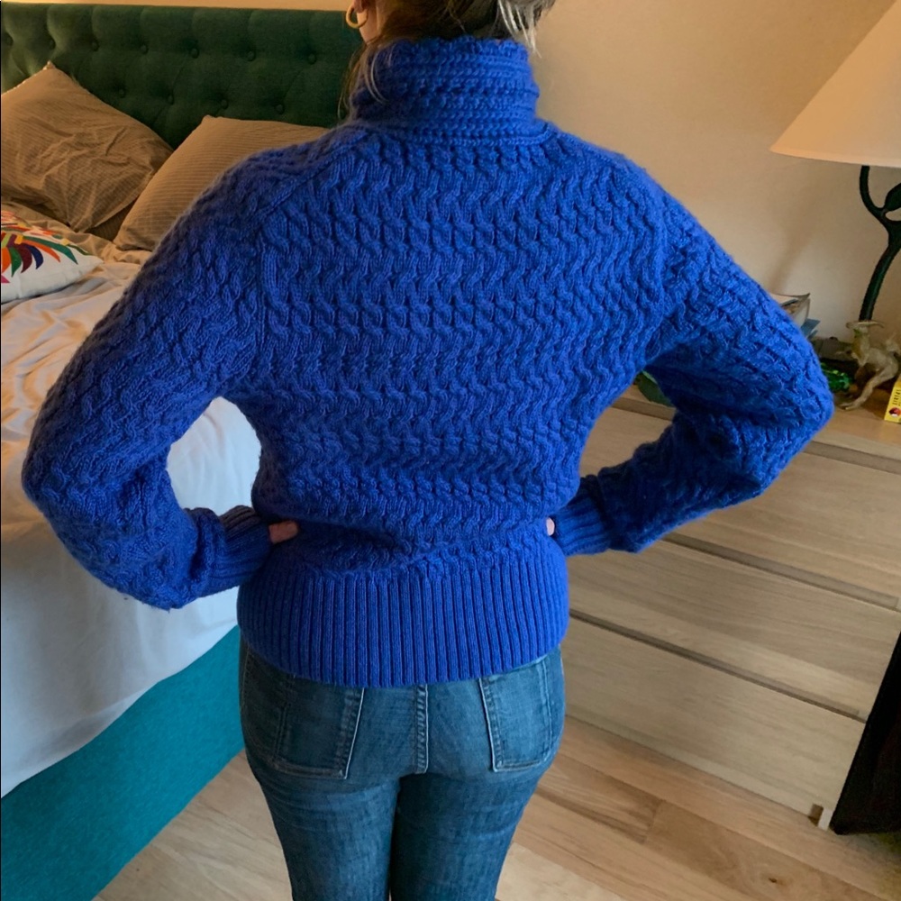 Cobalt blue DREYDEN sweater